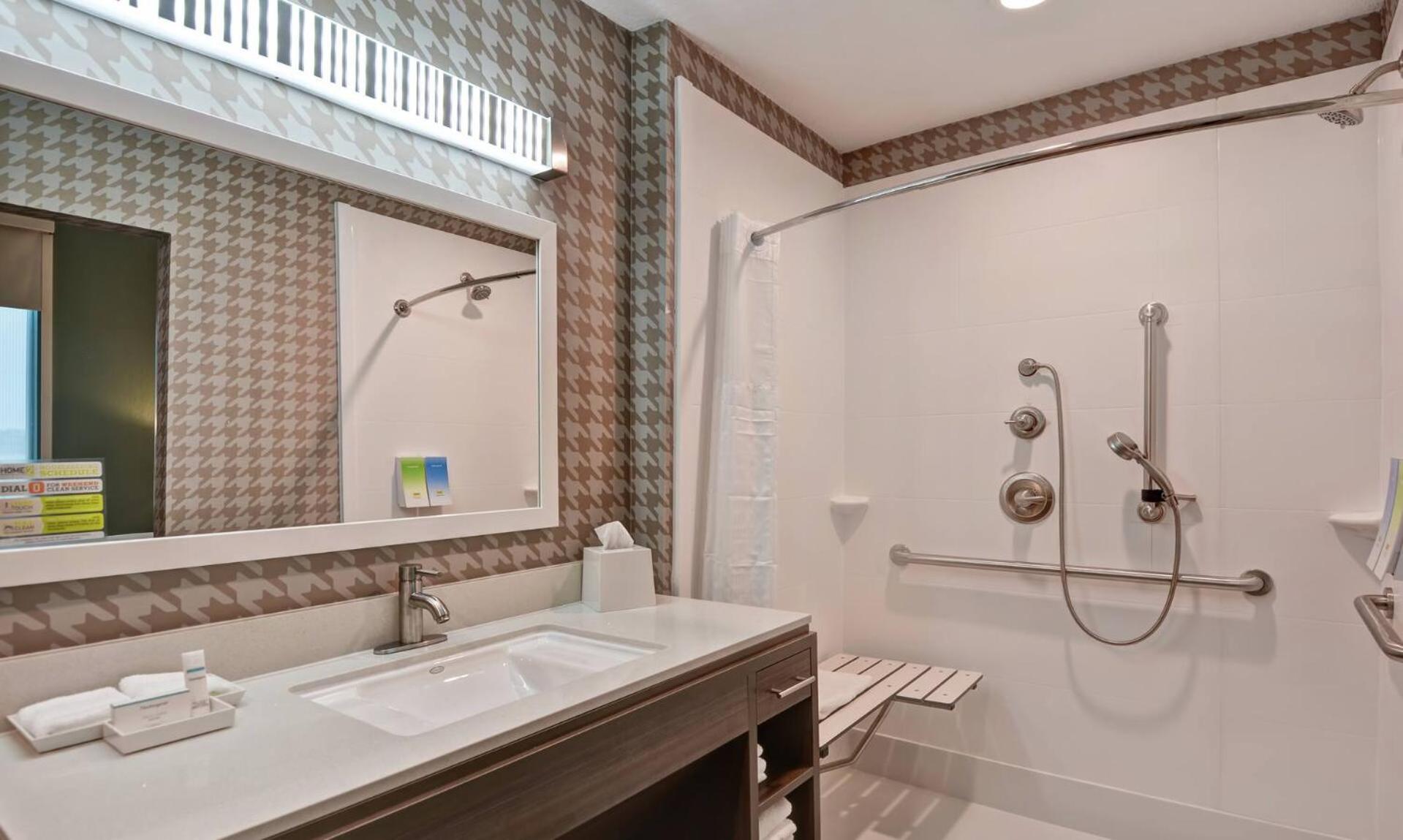 Home2 Suites By Hilton La Porte Exterior photo